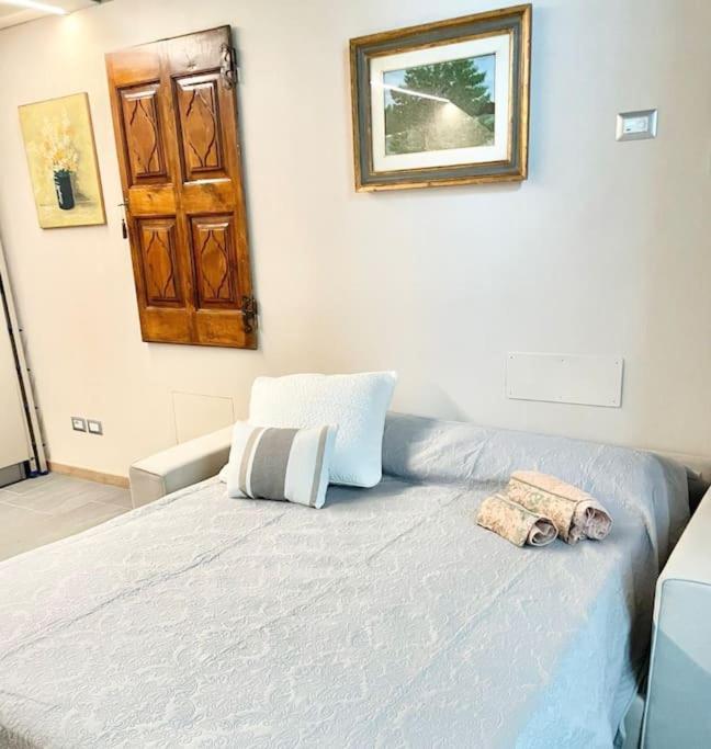 Duomo Modern Loft 100Mt From Duomo And Lake كومو المظهر الخارجي الصورة