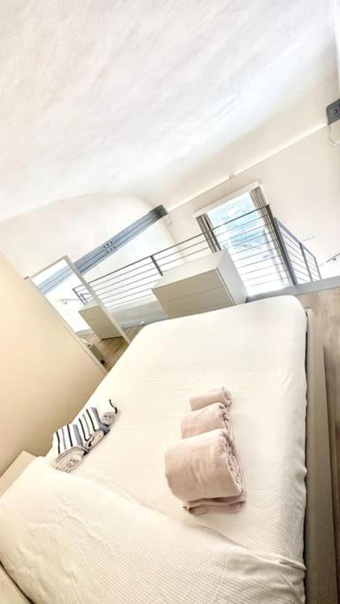 Duomo Modern Loft 100Mt From Duomo And Lake كومو المظهر الخارجي الصورة