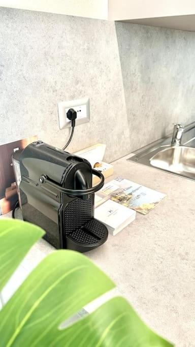 Duomo Modern Loft 100Mt From Duomo And Lake كومو المظهر الخارجي الصورة